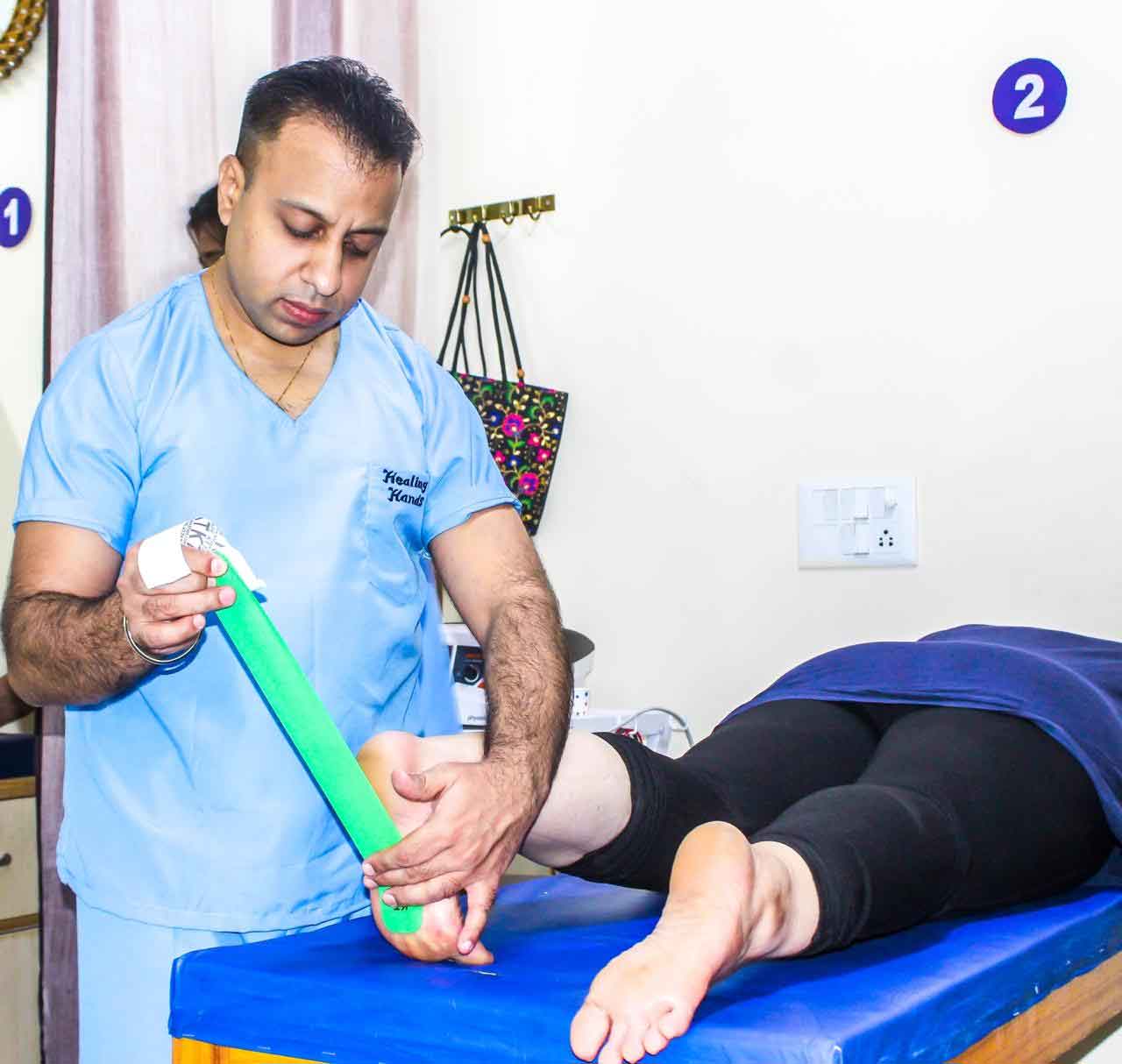 Physiotherapist doctor in Delhi